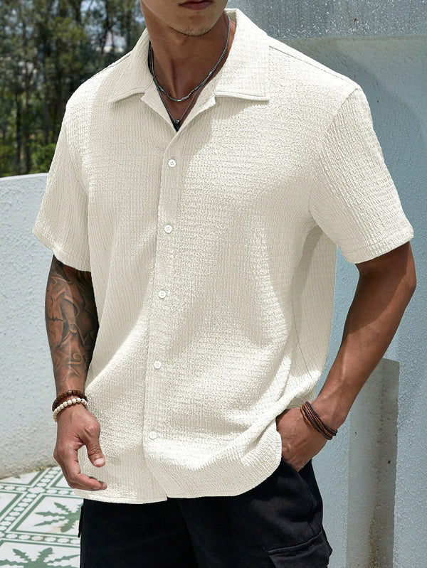 Manfinity RSRT Loose Fit Men's Solid Color Button-Up Short Sleeve Casual Shirt, Holiday